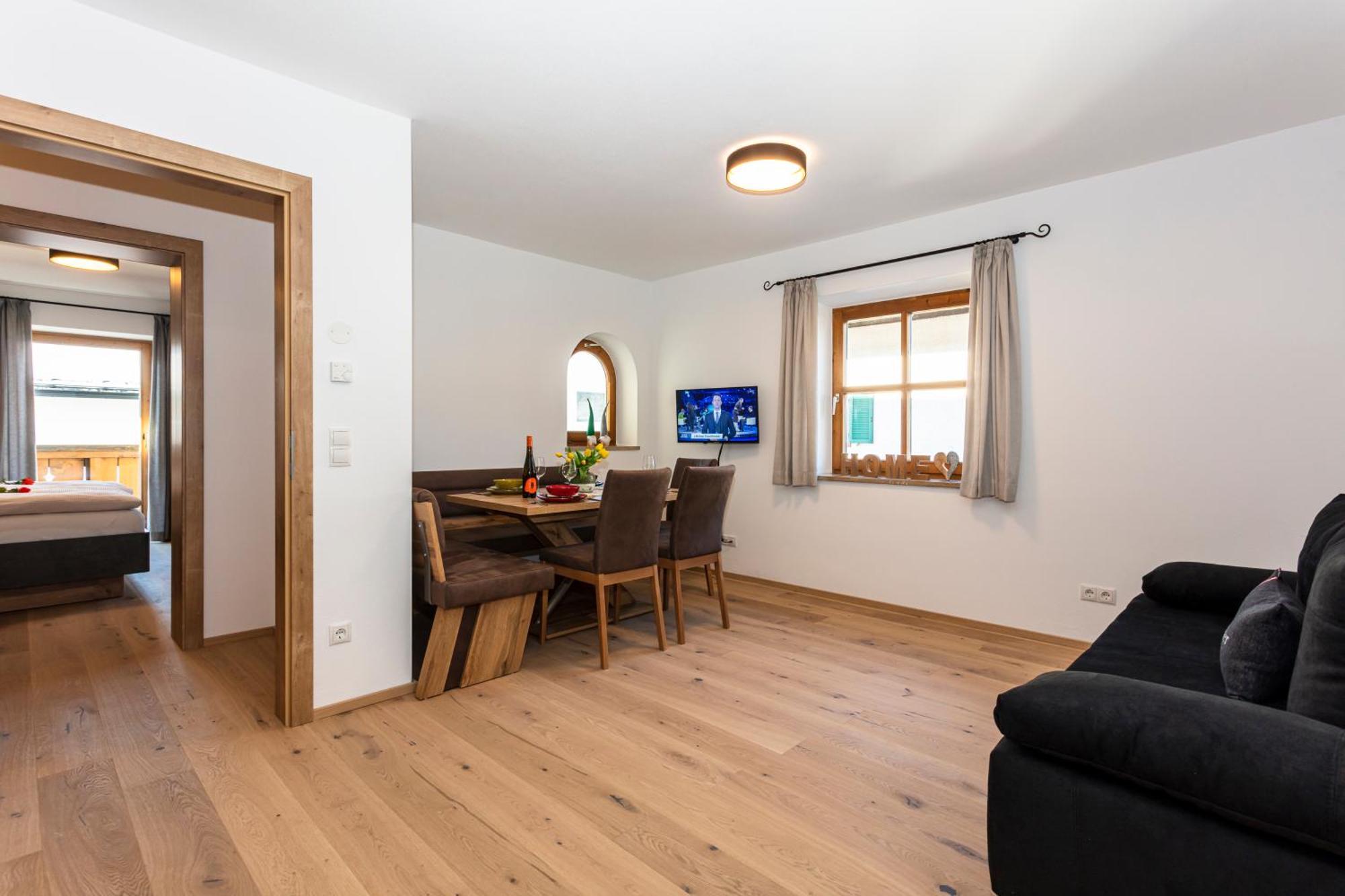 Stoamat Appartements Lofer Szoba fotó